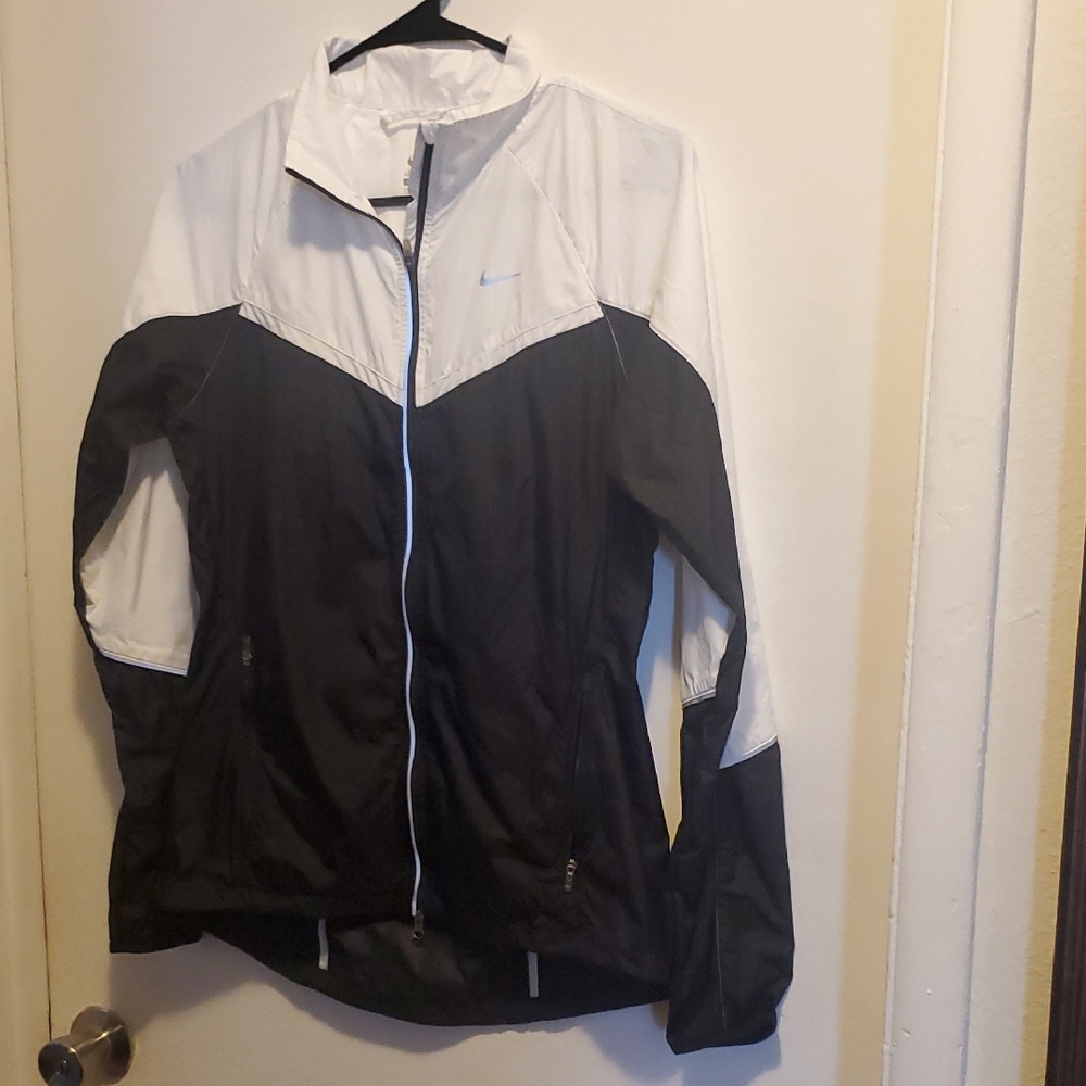 Nike Black and White Ski Jacket with Chevron Design